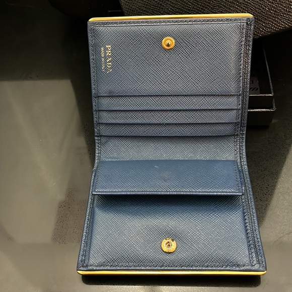 PRADA BLUE SAFFIANO GOLD METAL COMPACT WALLET - Picture 7 of 10
